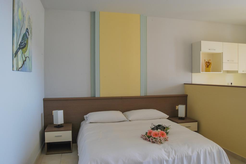 Residence Usignolo Trarego Habitación foto